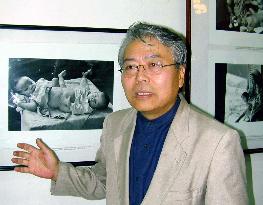 Japanese photographer opens Agent Orange exhibition in Vietnam